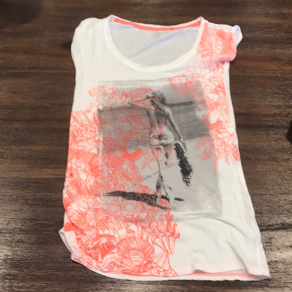 Guess T-shirt